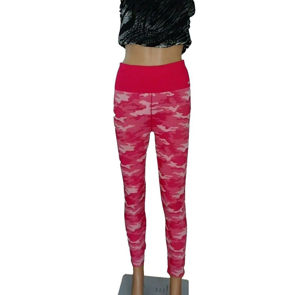 Reebok Workout Leggings Pink Camo Women's LARGE Form Fitting Stretch